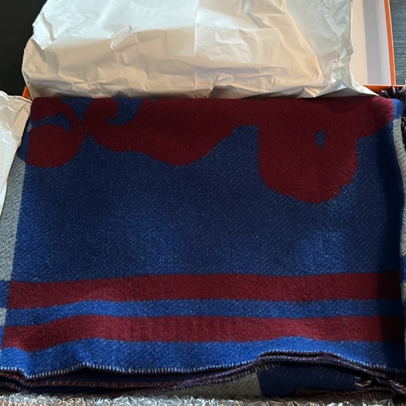 Hermes Brides de Gala Blanket - Picture 2 of 4